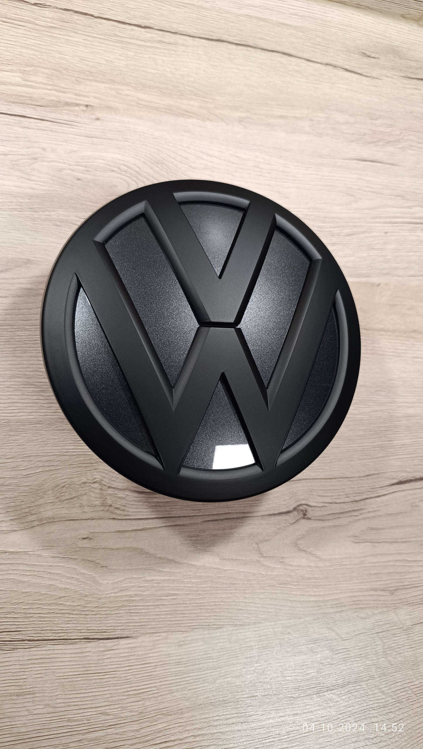 VW T5 T6 Emblem Logo Schwarz matt Indiumgrau