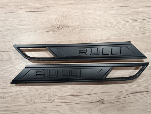 T6.1 BULLI Kotfügel Plaketten Schwarz matt