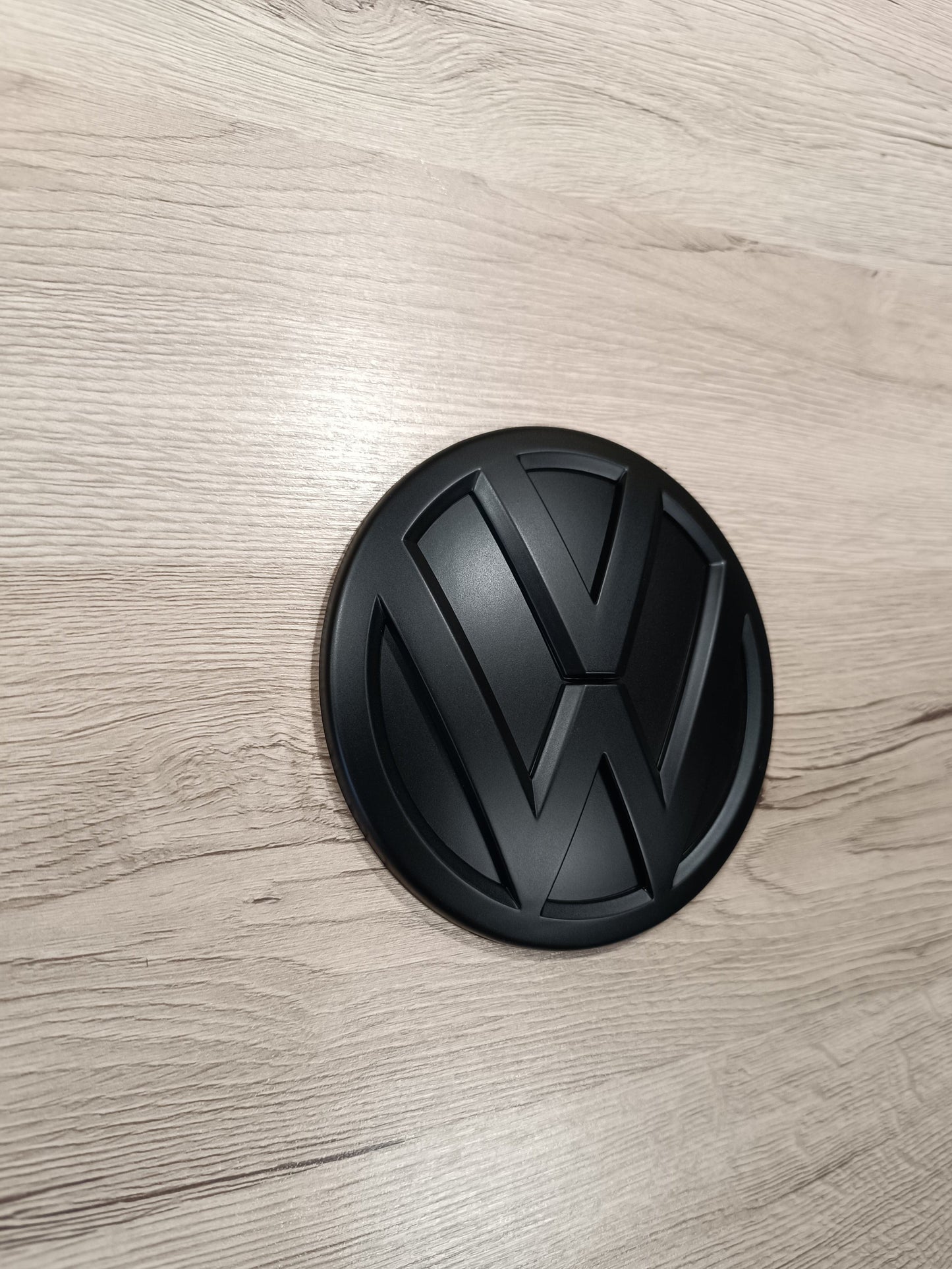 VW T5 T6 Emblem Logo Schwarz matt hinten
