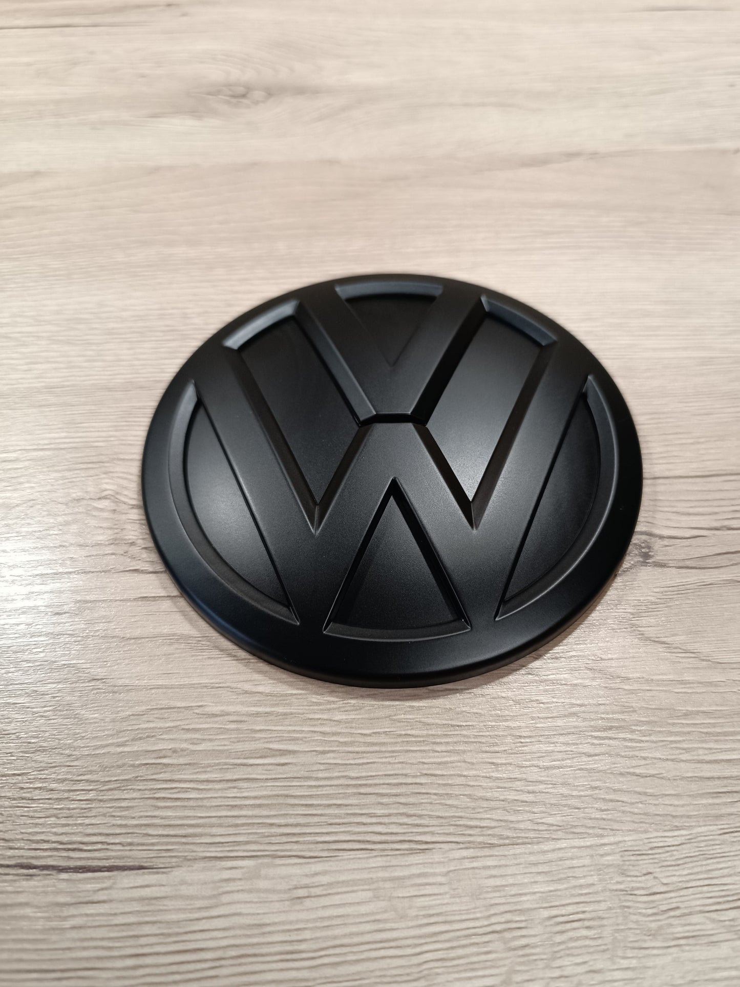 VW T5 T6 Emblem Logo Schwarz matt hinten